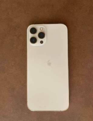 iPhone M.