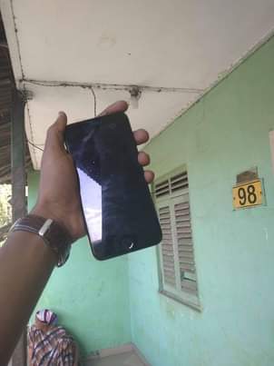 A picture of IPHONE 7 