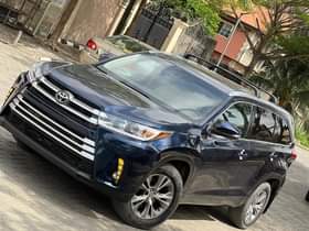 A picture of Good Deal Sparkling Clean Toks 2015 Fully Kitted 2018 Toyota
