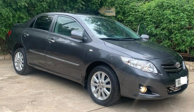 A picture of TOYOTA COROLLA ALTIS 2010 AUTOMATIC