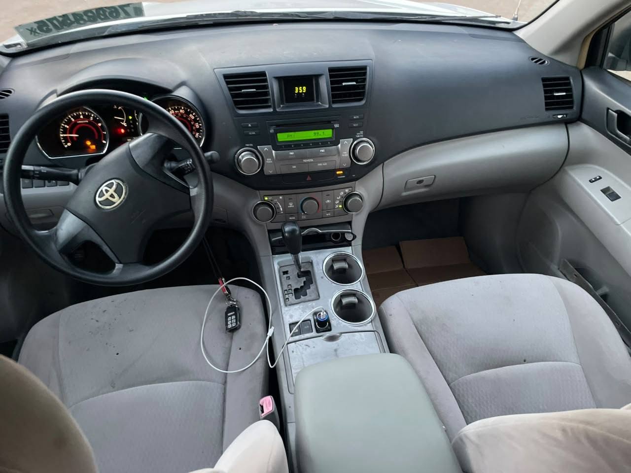 A picture of Foreign Used Toyota Highlander 2010 V6 2GR Engine