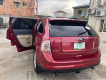 A picture of Ford Edge 2010