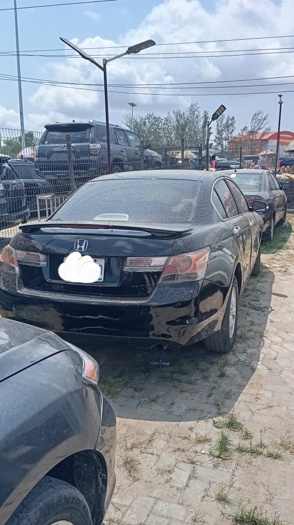 A picture of 2011 honda accord
