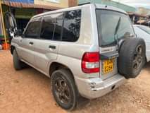 A picture of Pajero io 1 8cc