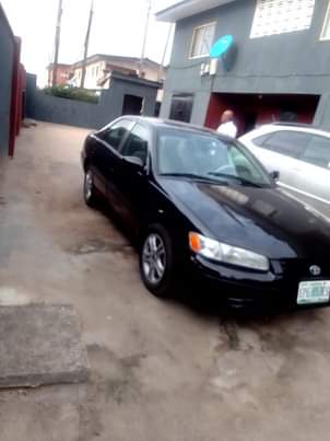 A picture of Toyota camry 1999 08068351237