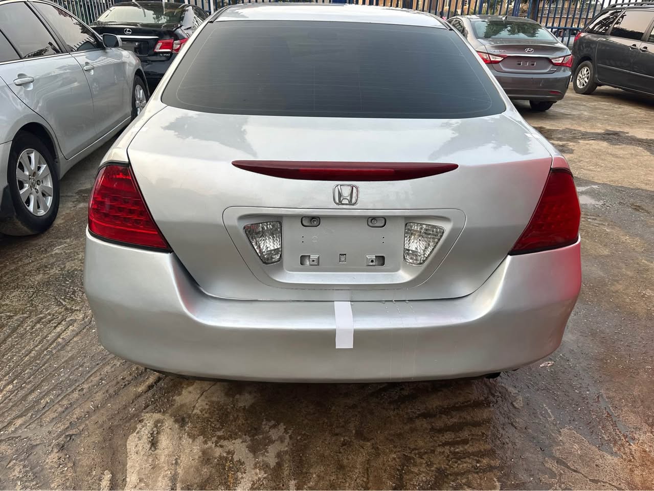 A picture of Clean used Honda Accord 0 7 everything working perfect on