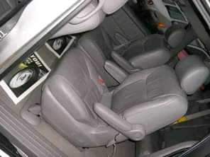 A picture of TOKUNBO Toyota Sienna YEAR MODEL 2005 TRANSMISSION Automatic CONDITION Buy