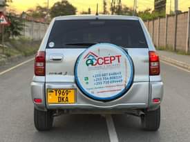 A picture of Toyota rav4 Cc1990 Year 2005 Android radio New tyres Mint