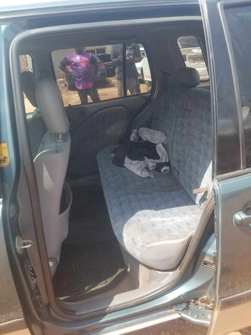 A picture of RAUM 9 5m CALL 0701488581 WHAT S APP 0776417404