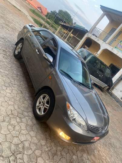 A picture of 2005 Toyota Camry big daddy