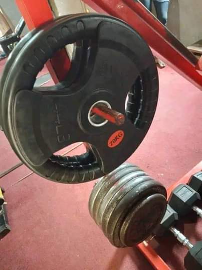 A picture of commercial gym for sell