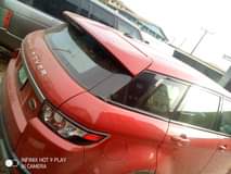 A picture of RANGE ROVER EVOGUE PRESTIGE