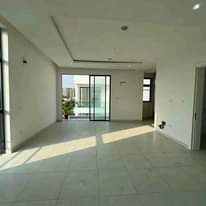 A picture of FOR SALE 4 BED IN LEKKI PHASE 1