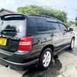 A picture of TOYOTA KLUGER GARI KALI SANA ENGINE AIJAWAI KUGUSWA HAIANA TATIZO