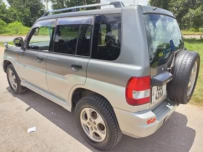 used mitsubishi pajero