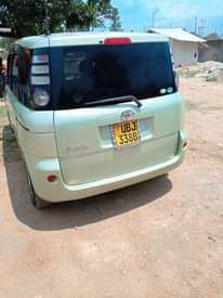 A picture of TOYOTA SIENTA Black interior Fuel saving