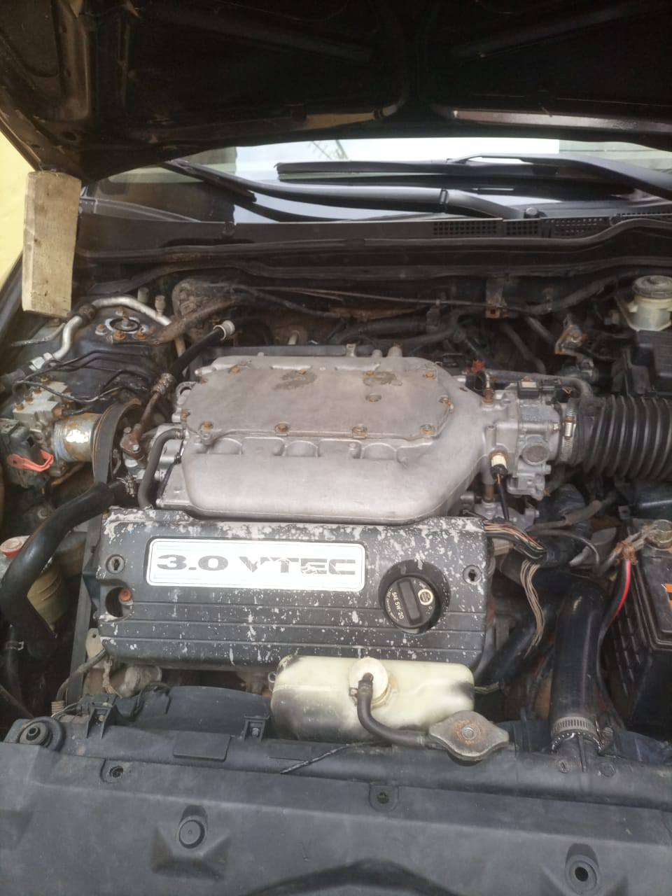 A picture of Honda Accord V6 2004 model Call me 08025469017