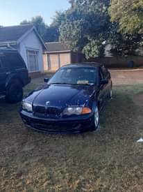 bmw 320i