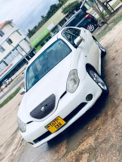 A picture of TOYOTA VERROSA