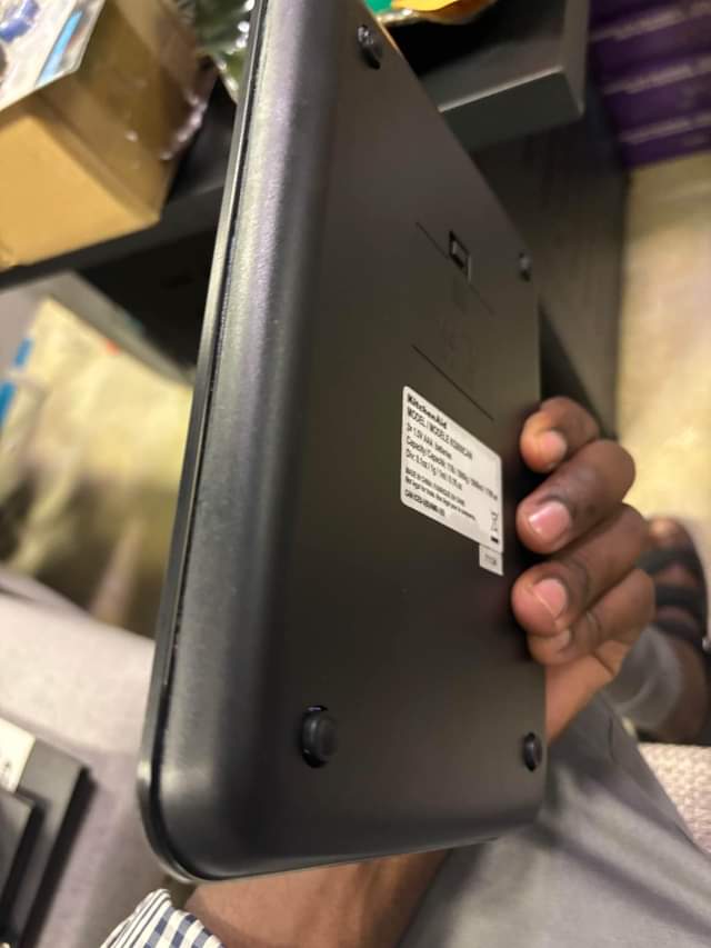 A picture of Kitchen aid scale
