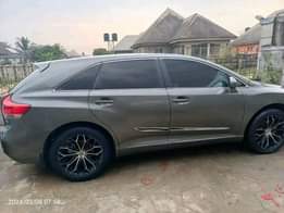 A picture of 2010 venza V6 Buy and drive 7 5m Agent commission