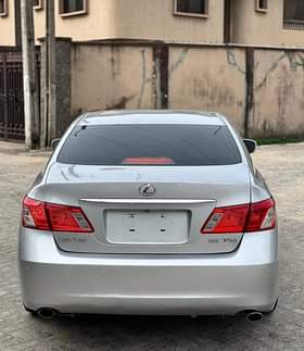 A picture of KinzzyAuto s LTD 08109018982 12 000 000 Refer and earn