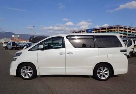 A picture of Toyota Velfire for sale