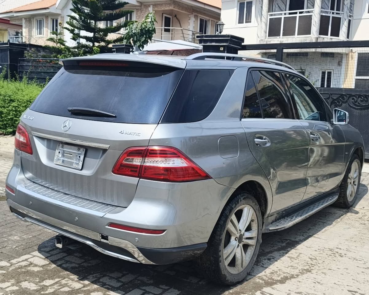 A picture of 2012 Mercedes Benz ML 350