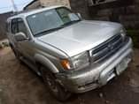A picture of Ikotun Lagos deal First body Toyota 4runner 2000 Price 1