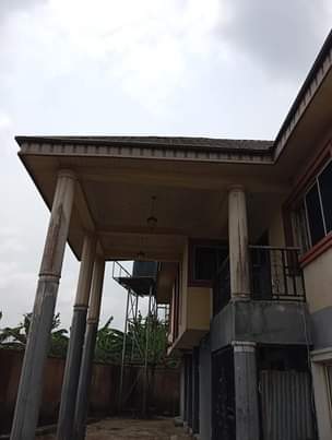 A picture of A storey building