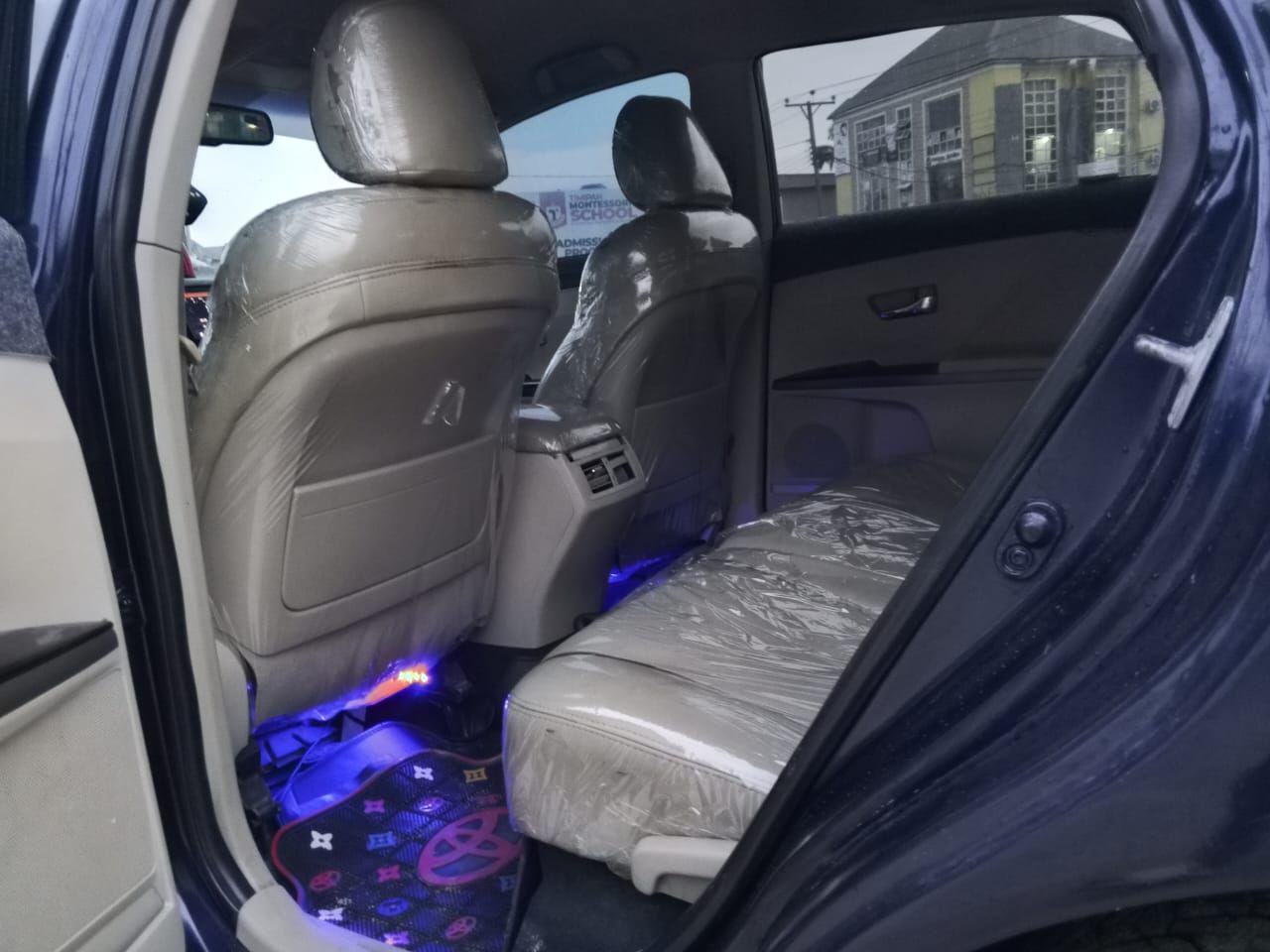 A picture of TOYOTA VENZA