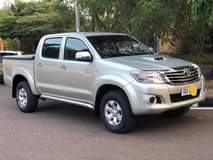 used toyota hilux