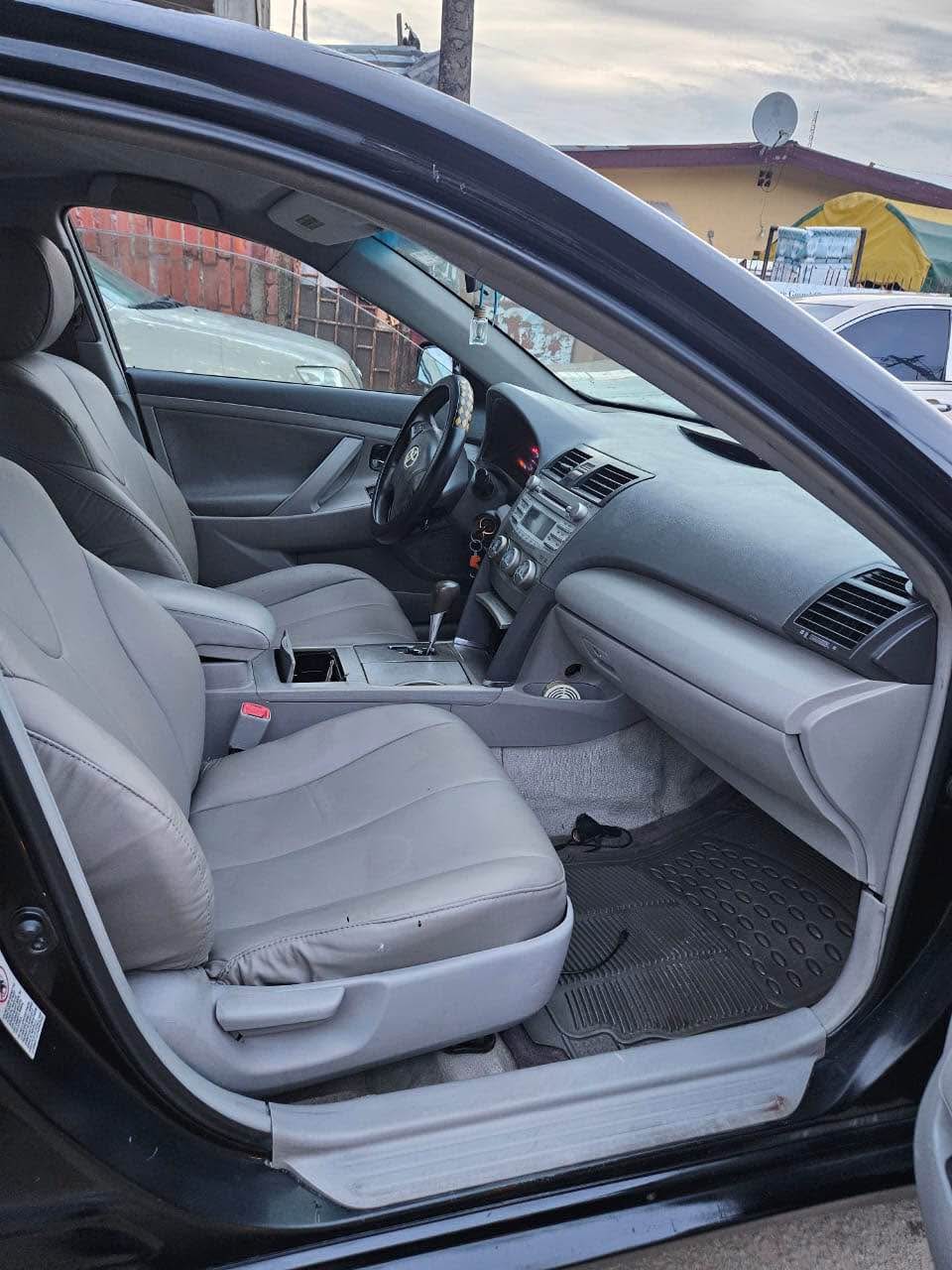 A picture of Clean in and out