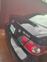 A picture of Few months used Lexus ES330 2005 model
