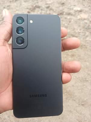 samsung s22