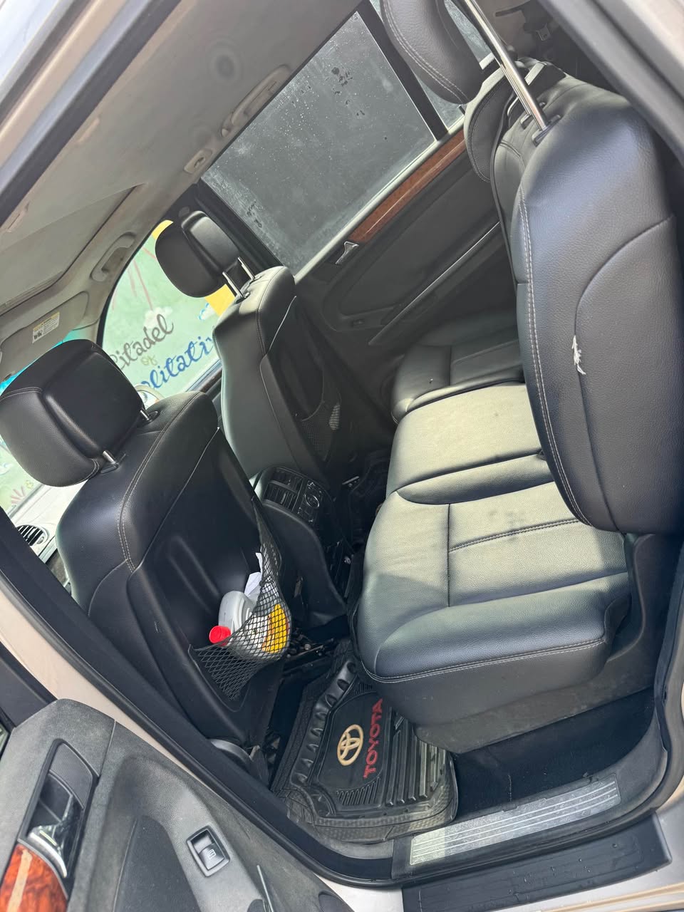 A picture of Mercedes Benz gl450