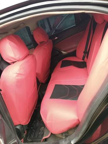 A picture of Lexus 350 2009 10 model Dealer Sale Engine silent Gear