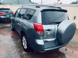 A picture of Toyota RAV4 2008 model
