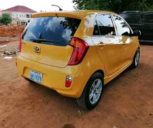 A picture of 2010 Kia picanto