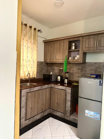 A picture of 1 bed 1 bath Apartment condo
