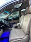 A picture of Nigeria used highlander 012 very and clean interior and exterior