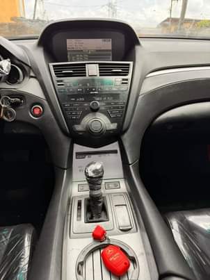 A picture of 2011 Acura ZDX