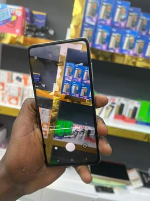 A picture of Galaxy A52