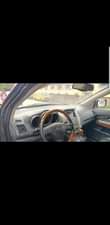 A picture of Lexus RX330