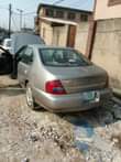 A picture of A potential buyer knows what to do There is video