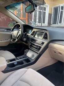 A picture of 2016 hyndai sonata
