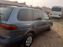 A picture of Toyota sienna for sale