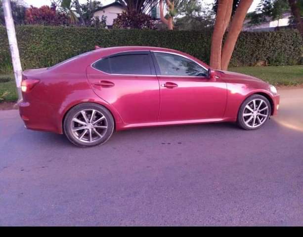 lexus