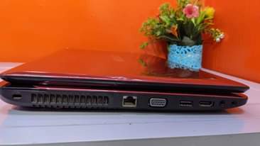 A picture of NAUZA LAPTOP TOSHIBA PROCESSER CORE2DUO
