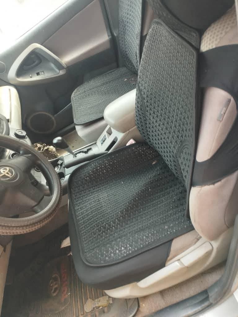 A picture of 2008 Toyota Rav4 2008
